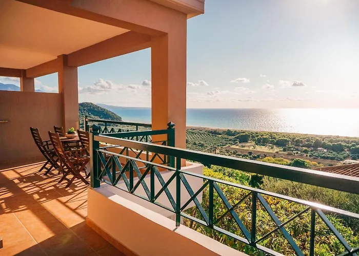 Natura Club & - Adults Guests Βλασσάδα