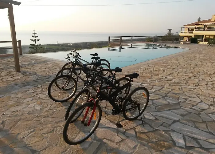 Natura Club & - Adults Guests Βλασσάδα