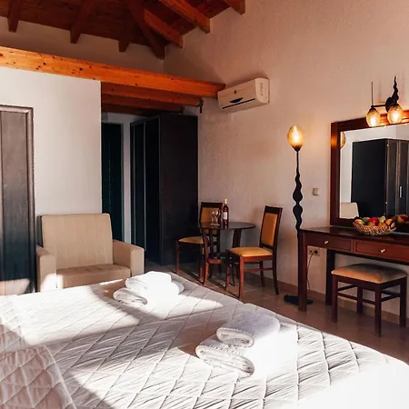 Natura Club & - Adults Guests Hotel