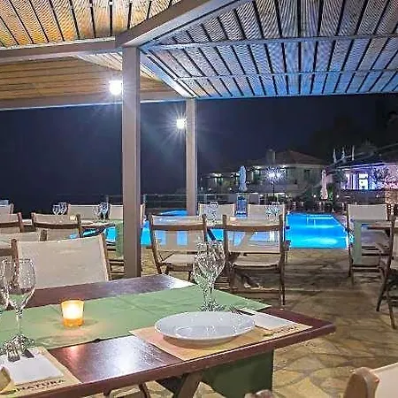 Natura Club & - Adults Guests Hotel Vlassada