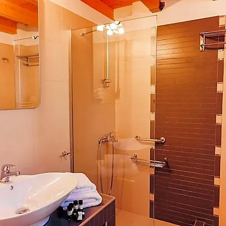 Natura Club & - Adults Guests Hotel Vlassada